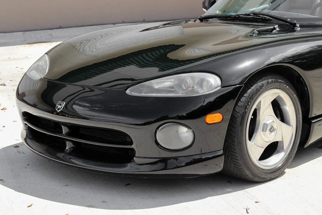 1995 Dodge Viper 1st Gen - Image 16 of 31