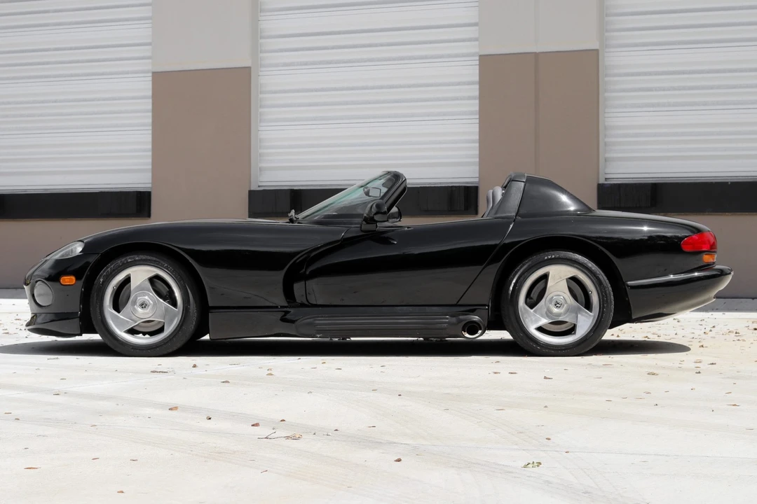 1995 Dodge Viper 1st Gen - Image 3 of 31