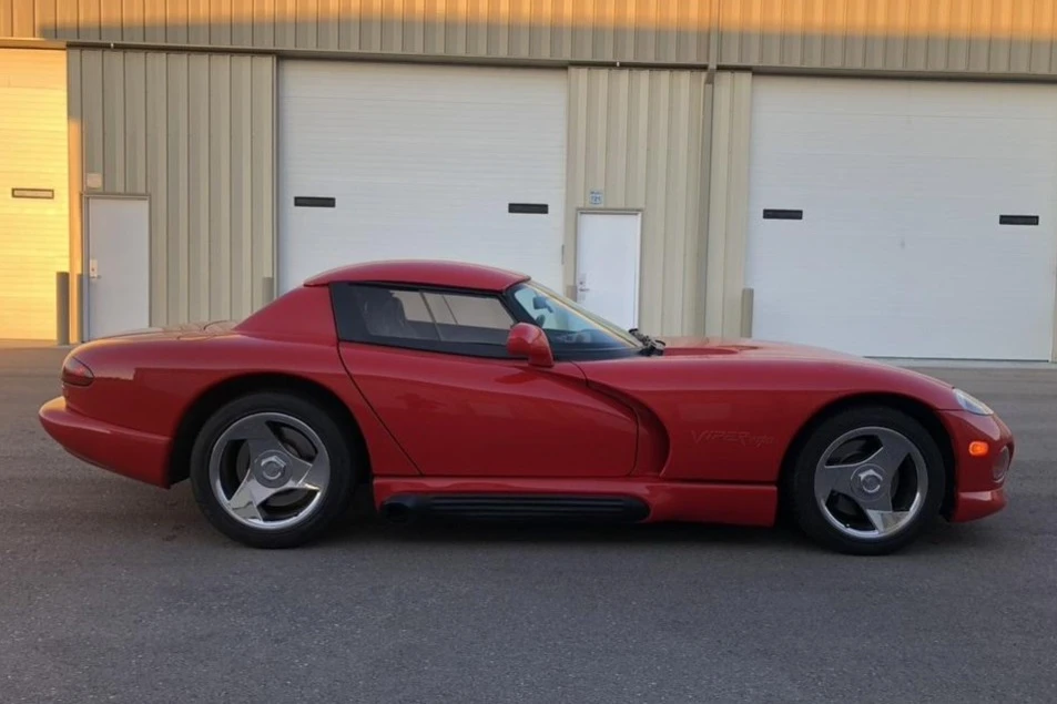 1995 Dodge Viper 1st Gen - Image 25 of 31