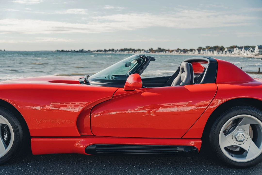 1995 Dodge Viper 1st Gen - Image 14 of 31