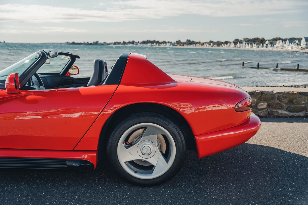 1995 Dodge Viper 1st Gen - Image 16 of 31