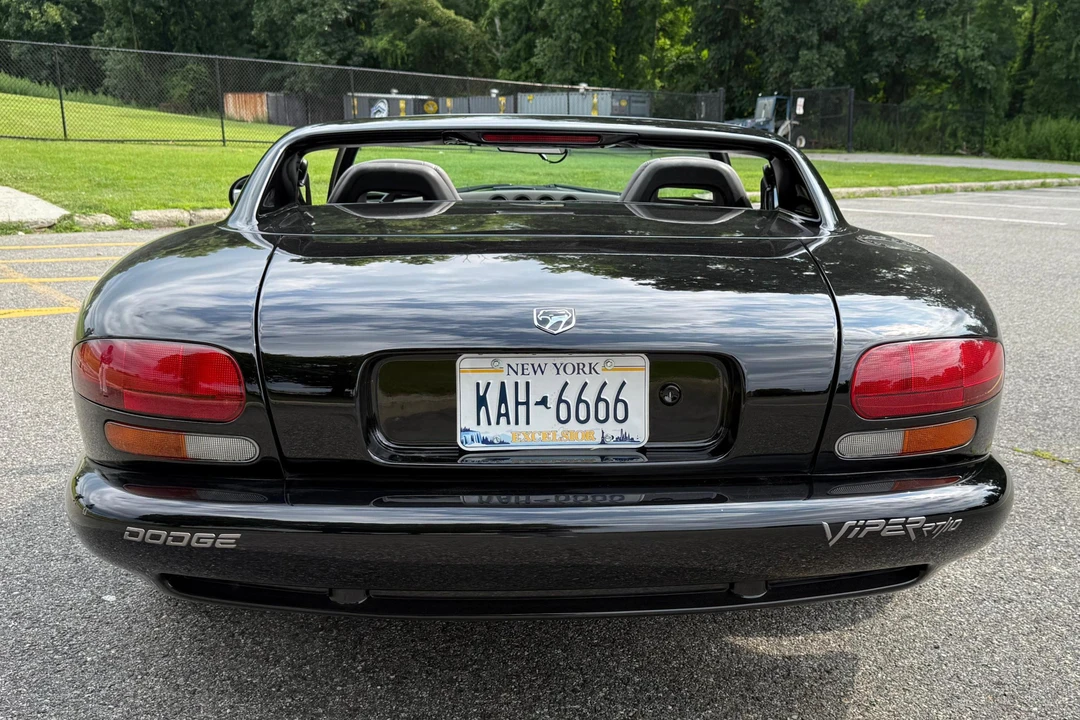 1995 Dodge Viper 1st Gen - Image 5 of 31