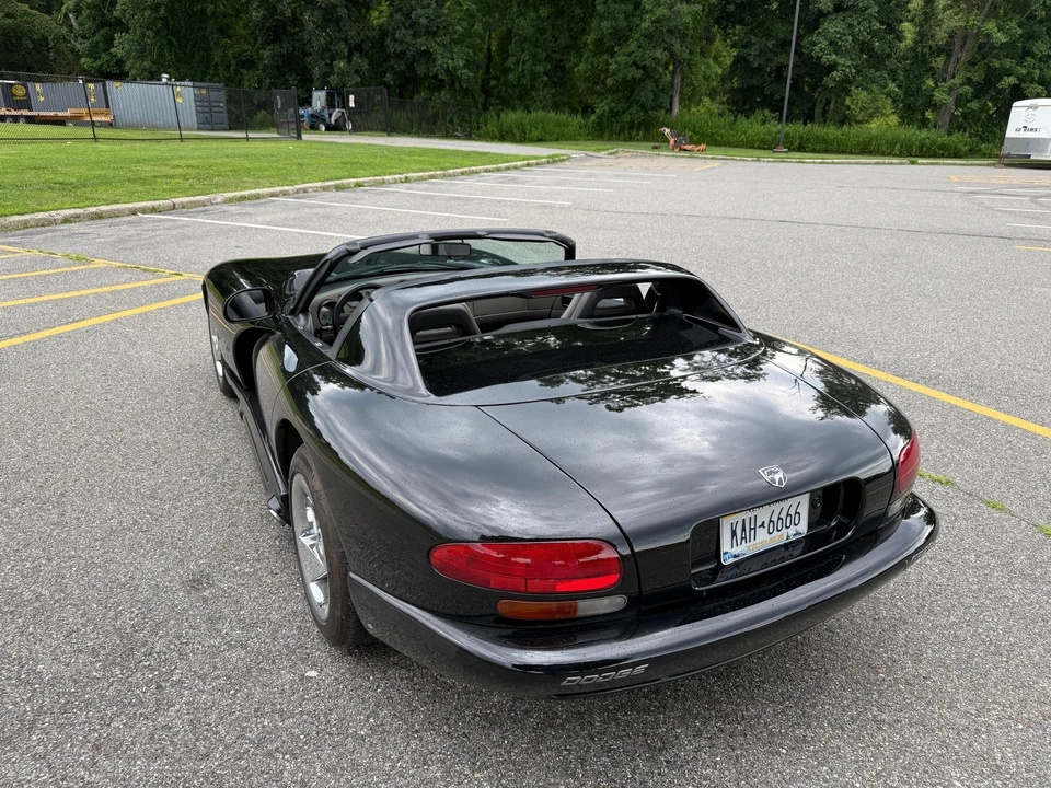 1995 Dodge Viper 1st Gen - Image 15 of 31