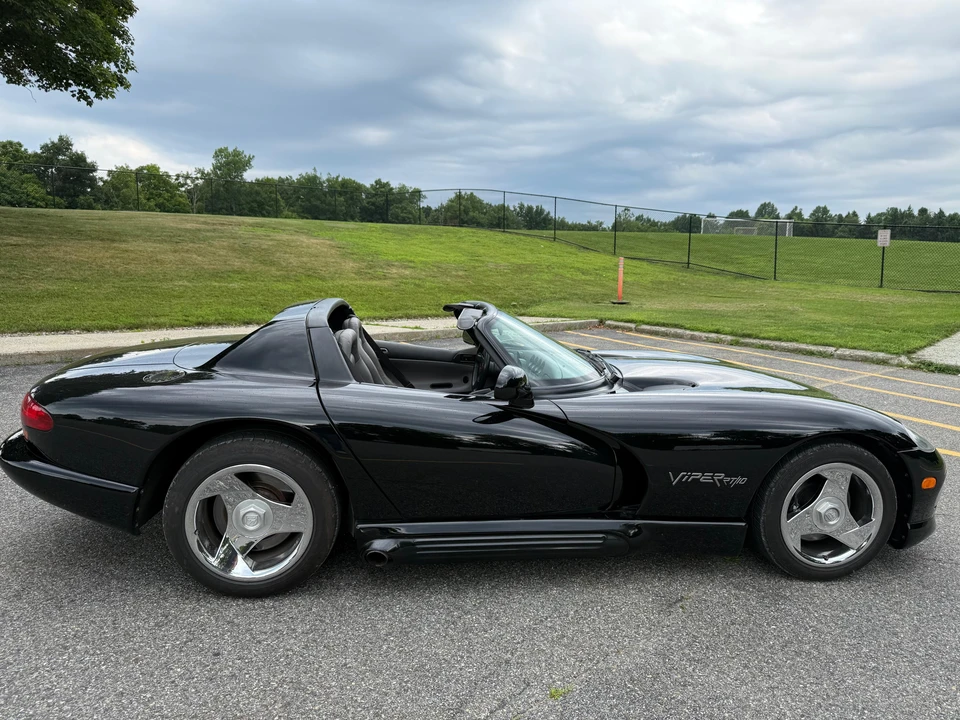 1995 Dodge Viper 1st Gen - Image 21 of 31