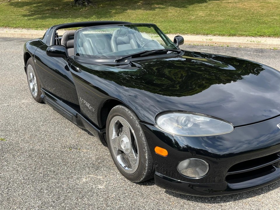 1995 Dodge Viper 1st Gen - Image 27 of 31