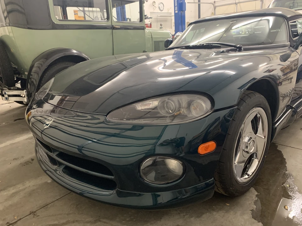 1995 Dodge Viper 1st Gen - Image 19 of 31
