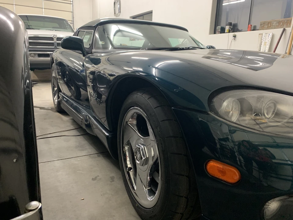 1995 Dodge Viper 1st Gen - Image 30 of 31