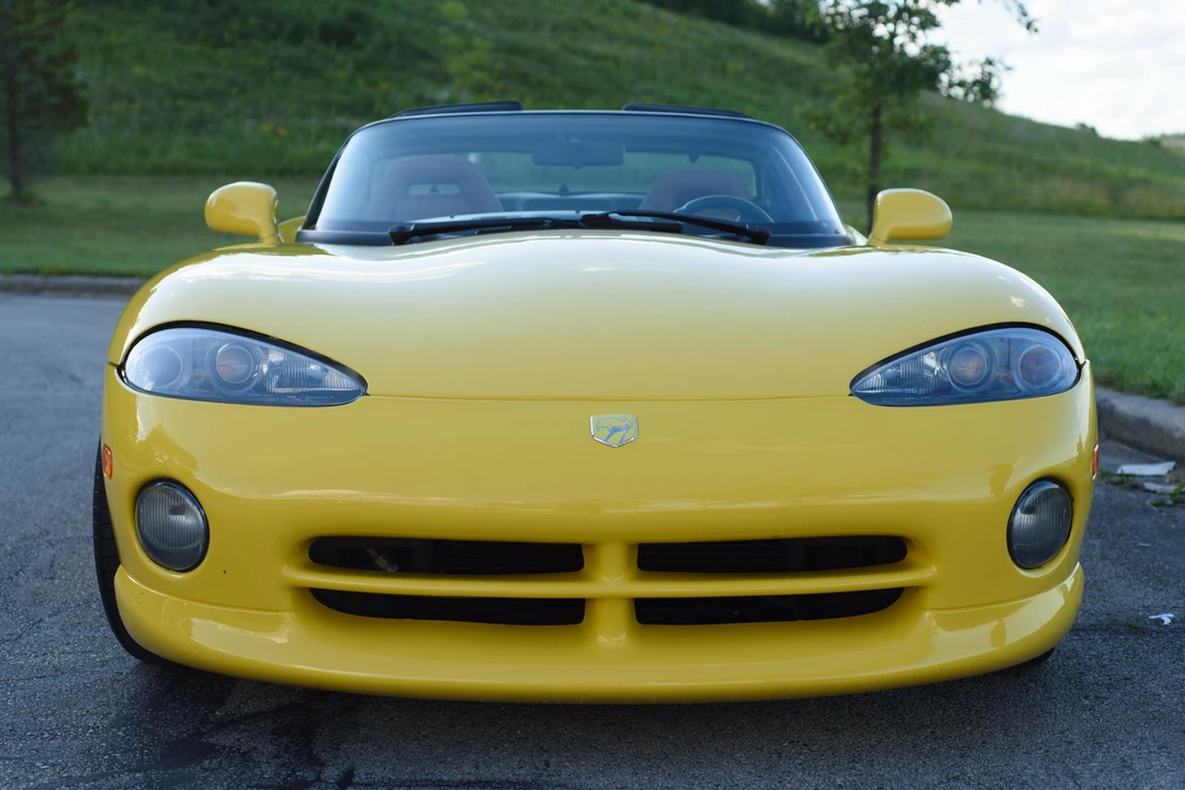 1995 Dodge Viper 1st Gen - Image 2 of 31