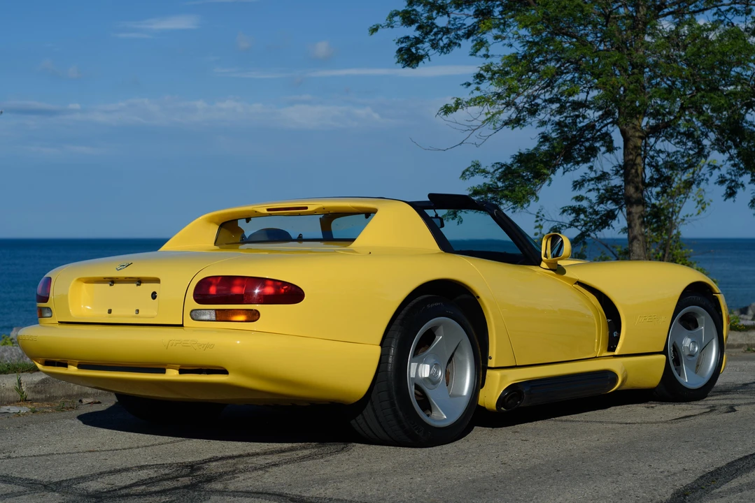 1995 Dodge Viper 1st Gen - Image 13 of 31