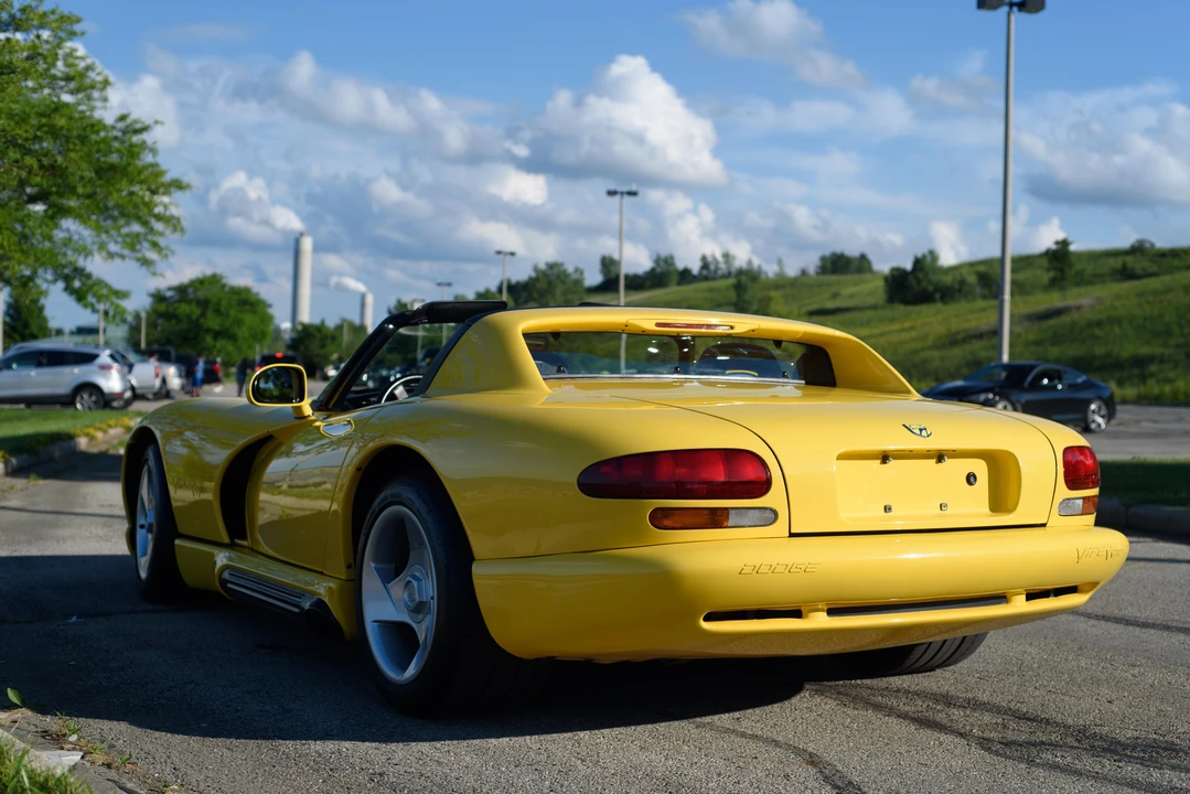 1995 Dodge Viper 1st Gen - Image 12 of 31
