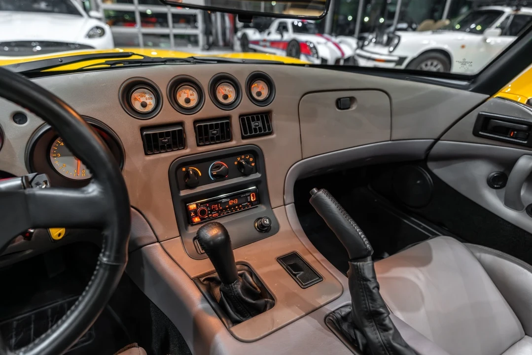 1995 Dodge Viper 1st Gen - Image 12 of 21