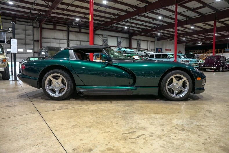 1995 Dodge Viper 1st Gen - Image 25 of 31