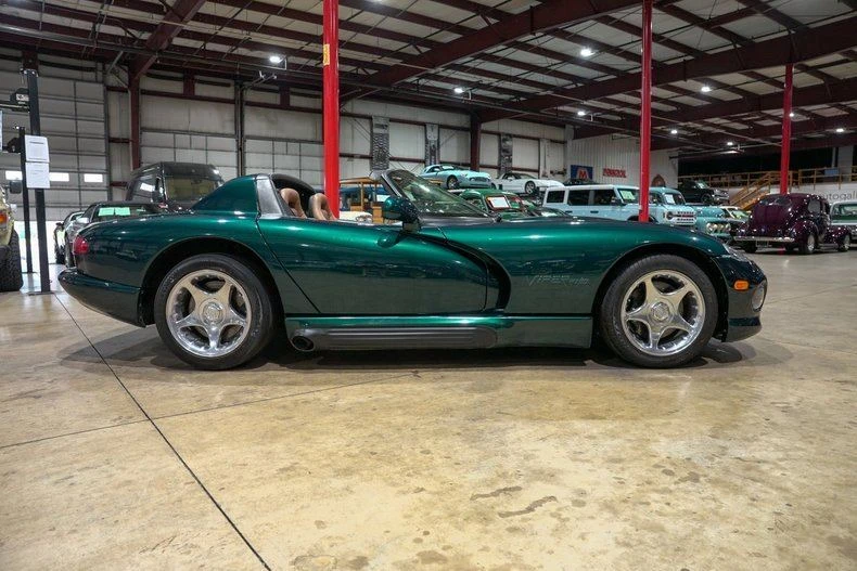 1995 Dodge Viper 1st Gen - Image 17 of 20