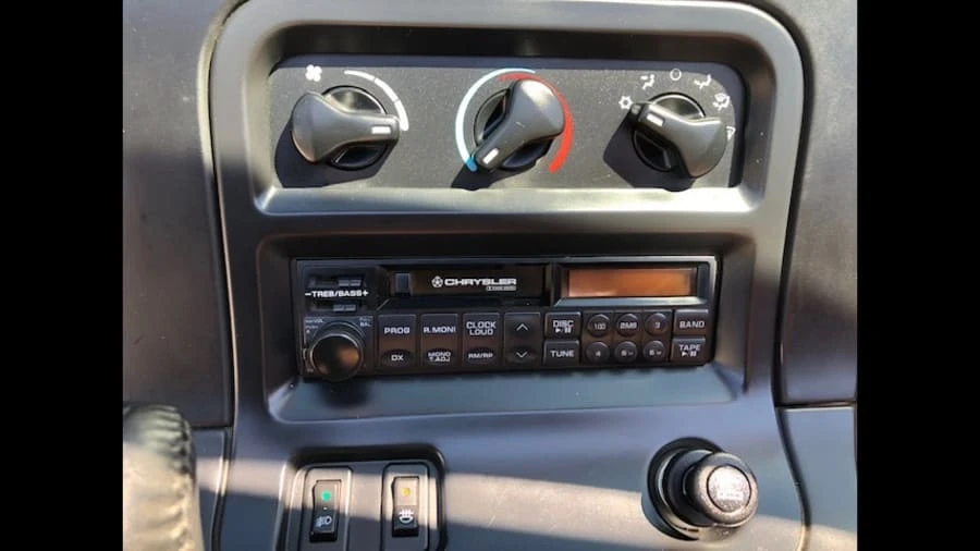 1995 Dodge Viper 1st Gen - Image 7 of 11