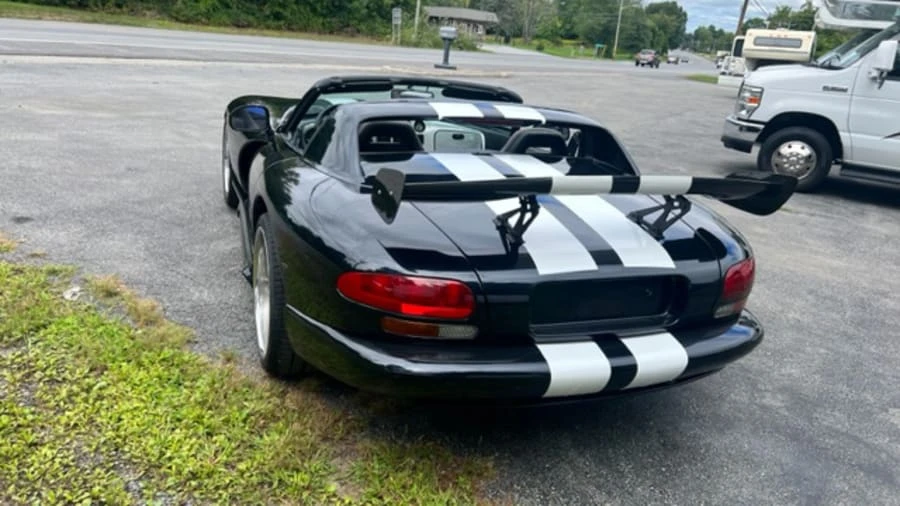 1995 Dodge Viper 1st Gen - Image 4 of 5