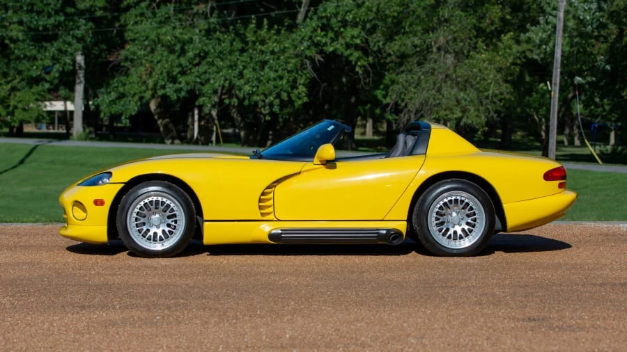 1995 Dodge Viper 1st Gen - Image 2 of 20