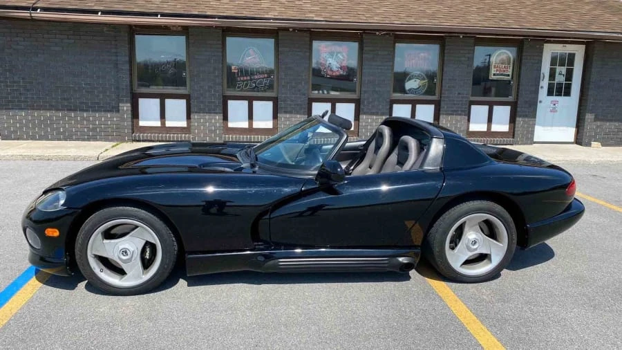 1995 Dodge Viper 1st Gen - Image 2 of 14