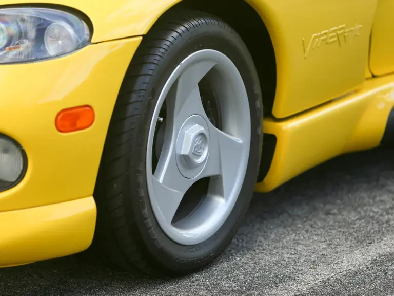 1995 Dodge Viper 1st Gen - Image 29 of 31