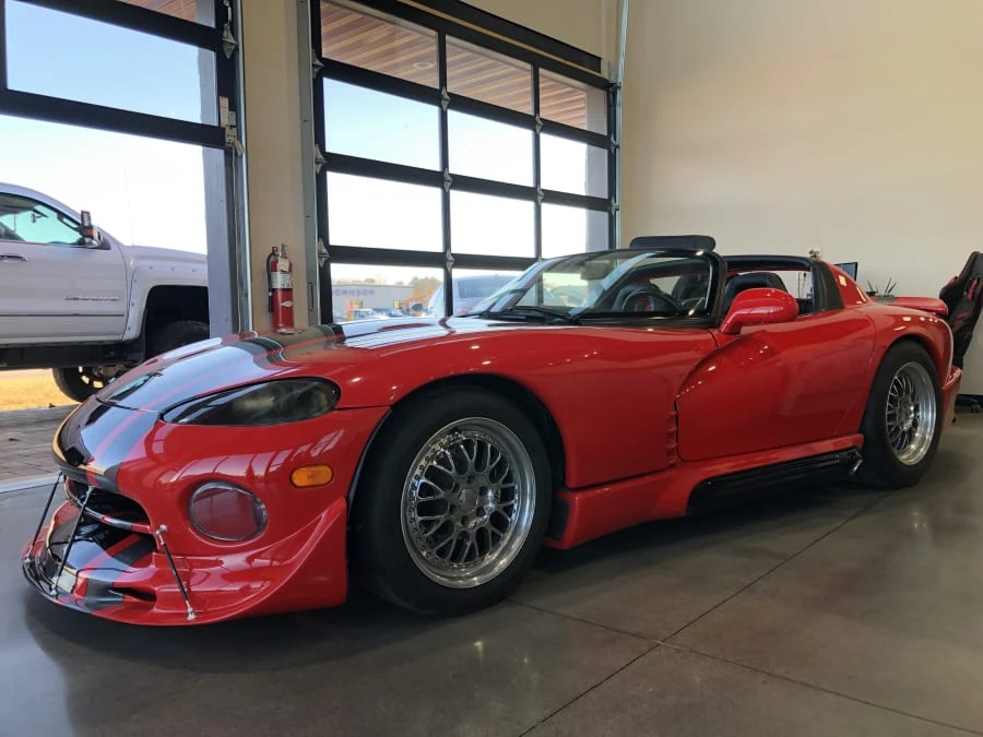 1995 Dodge Viper 1st Gen - Image 2 of 12