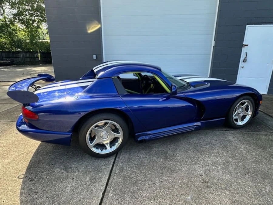 1995 Dodge Viper 1st Gen - Image 7 of 7