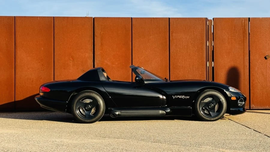 1995 Dodge Viper 1st Gen - Image 14 of 31