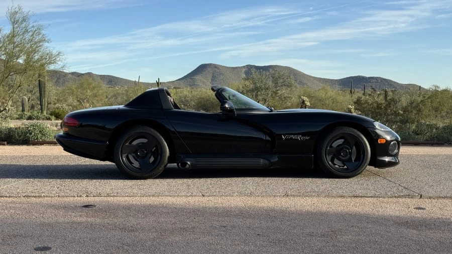 1995 Dodge Viper 1st Gen - Image 2 of 31