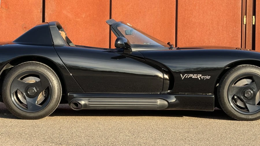 1995 Dodge Viper 1st Gen - Image 26 of 31