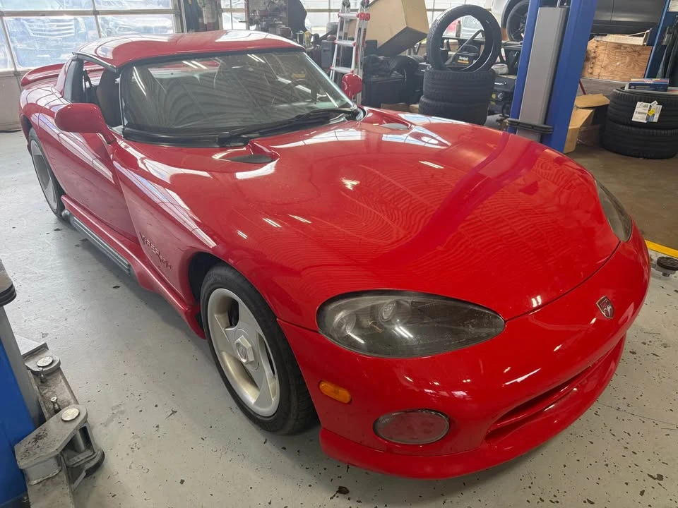 1995 Dodge Viper 1st Gen - Image 2 of 20