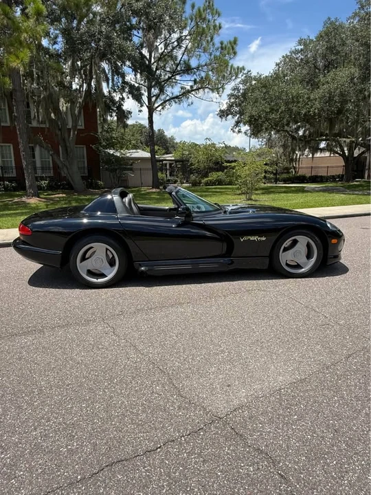 1995 Dodge Viper 1st Gen - Image 2 of 20
