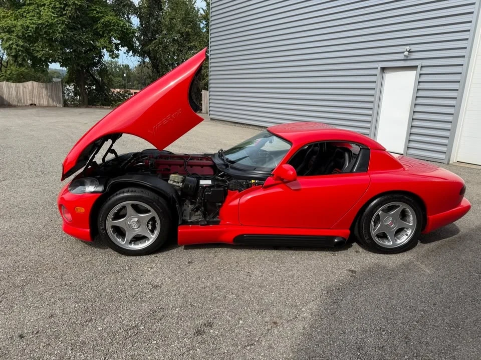 1995 Dodge Viper 1st Gen - Image 3 of 11