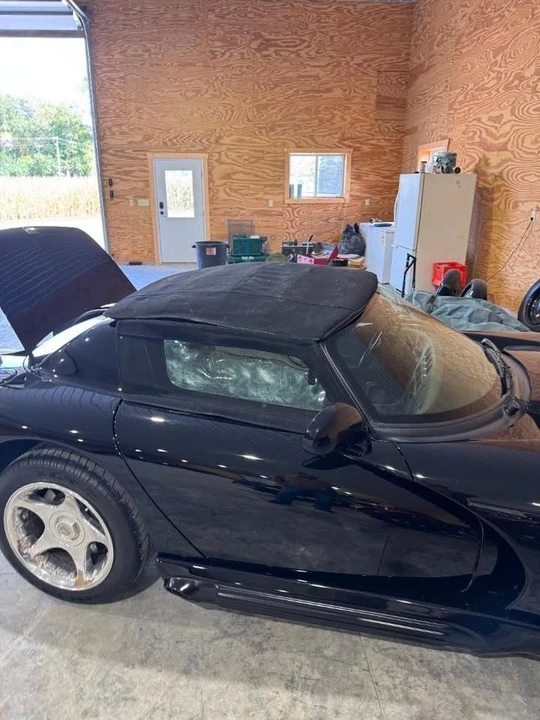 1995 Dodge Viper 1st Gen - Image 15 of 18