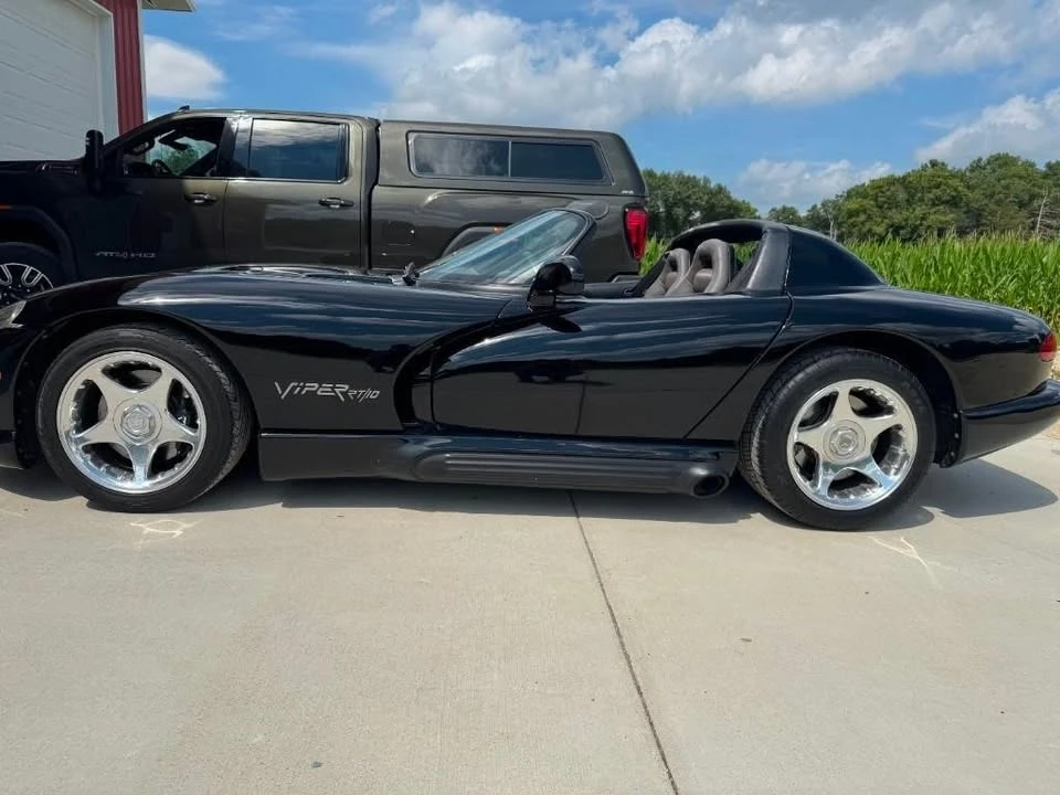 1995 Dodge Viper 1st Gen - Image 2 of 18