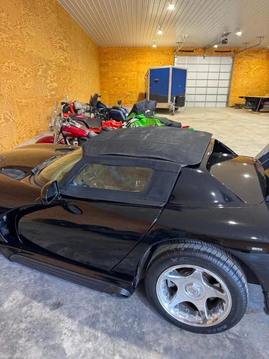 1995 Dodge Viper 1st Gen - Image 14 of 18