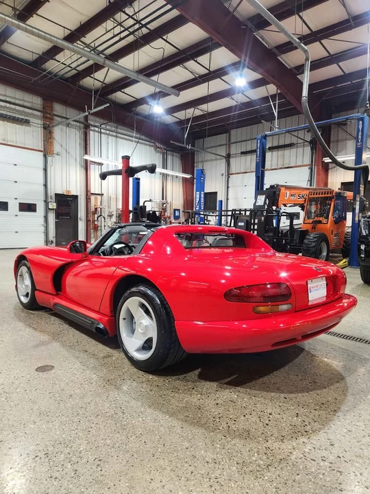 1995 Dodge Viper 1st Gen - Image 2 of 19