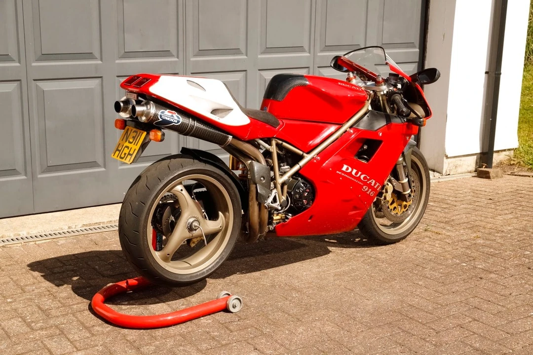 1995 Ducati 916 - Image 5 of 30