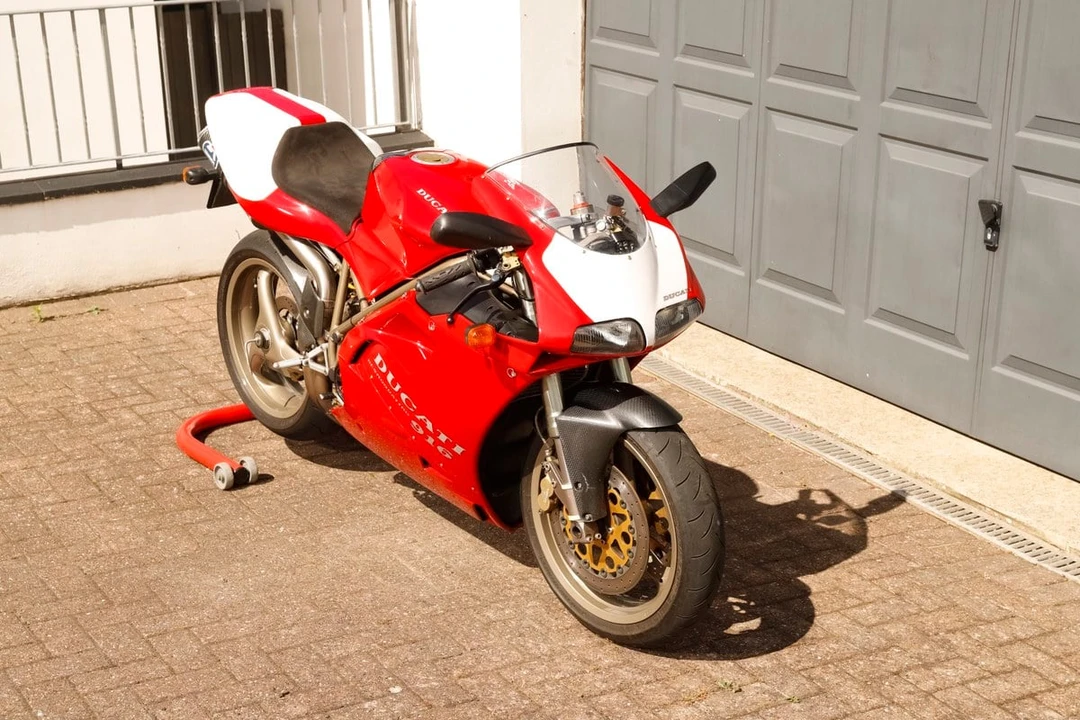1995 Ducati 916 - Image 7 of 30