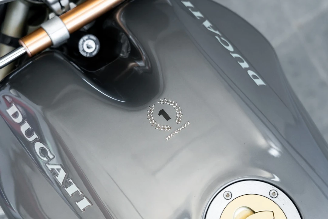 1995 Ducati 916 - Image 25 of 30