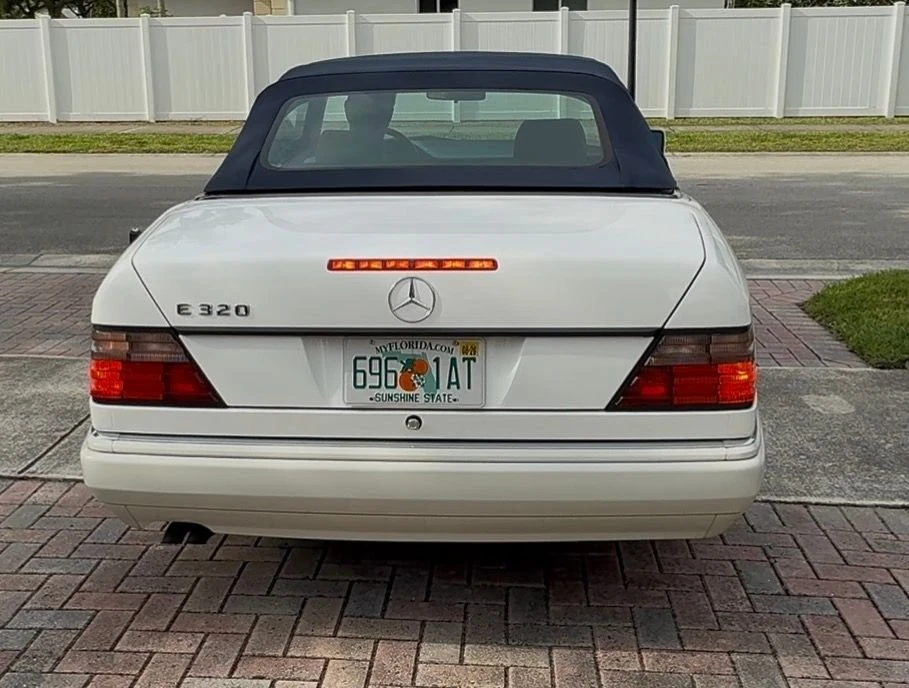 1995 Mercedes-Benz W124 E-Class - Image 20 of 28