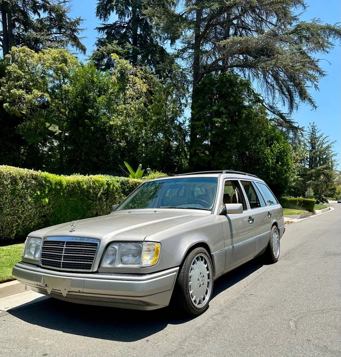 1995 Mercedes-Benz W124 E-Class - Image 3 of 8