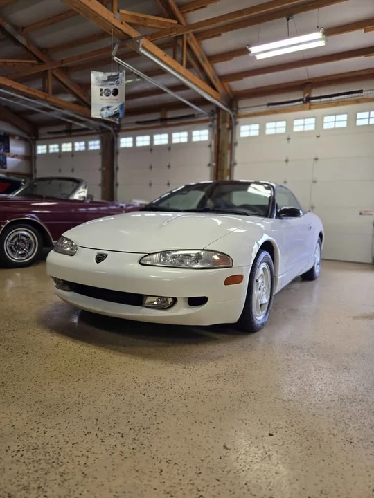 1995 Eagle - Image 2 of 13