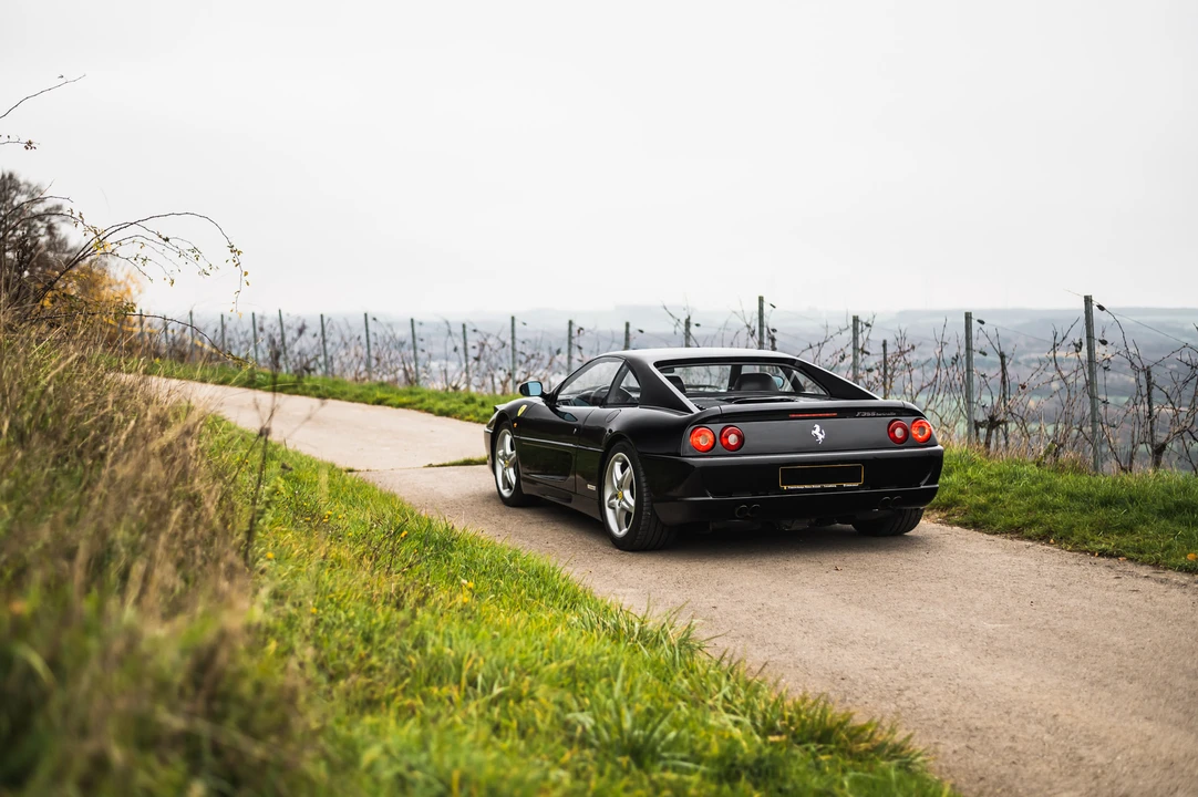 1995 Ferrari F355 Berlinetta - Image 14 of 31