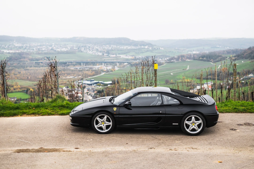 1995 Ferrari F355 Berlinetta - Image 9 of 31