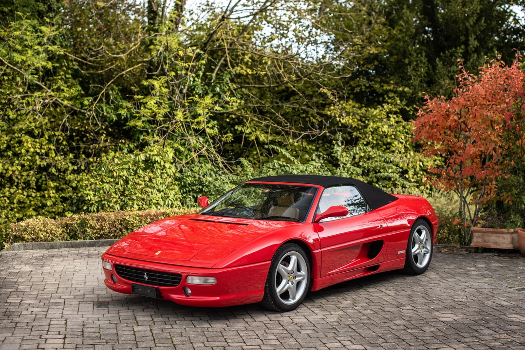 1995 Ferrari F355 Spider - Image 16 of 31