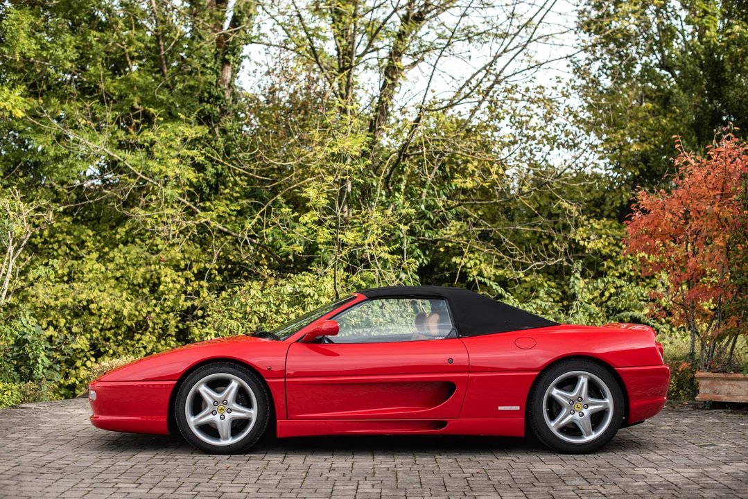 1995 Ferrari F355 Spider - Image 8 of 31