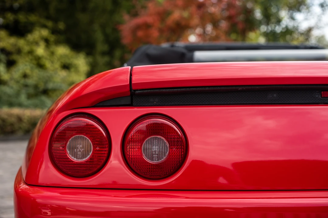 1995 Ferrari F355 Spider - Image 27 of 31
