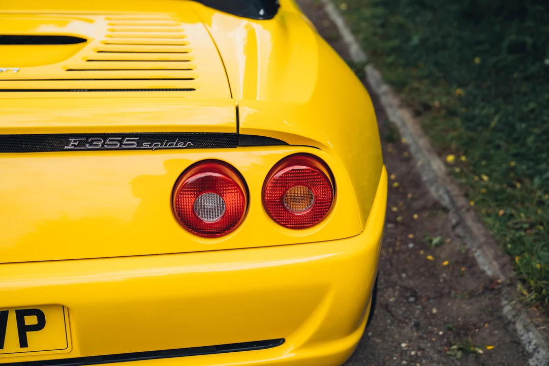 1995 Ferrari F355 Spider - Image 24 of 31