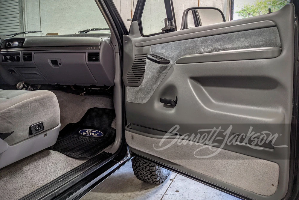 1995 Ford Bronco 5th Gen - Image 9 of 21
