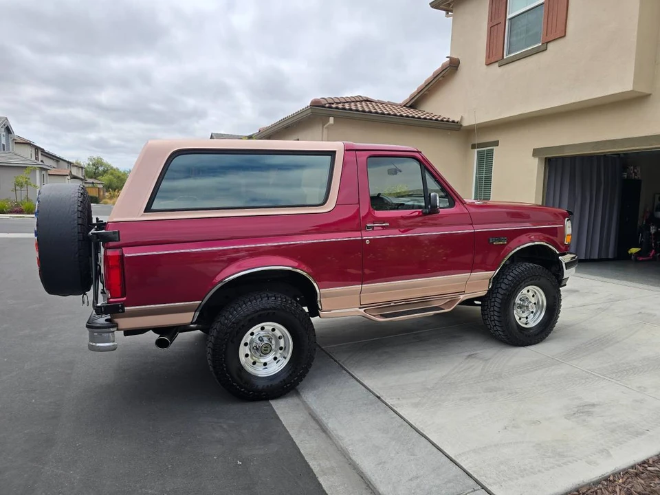 1995 Ford Bronco 5th Gen - Image 23 of 24