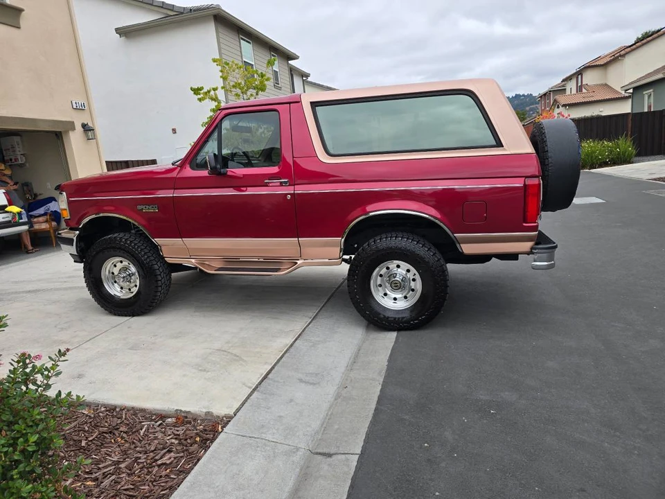 1995 Ford Bronco 5th Gen - Image 7 of 24