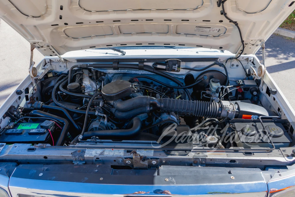 1995 Ford Bronco 5th Gen - Image 2 of 8